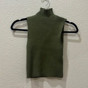 Zara Cropped turtleneck sweater